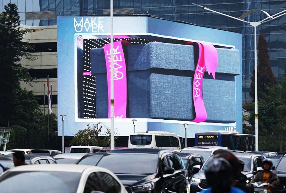 Billboard Jakarta 3D Videotron Indonesia Anamorphic