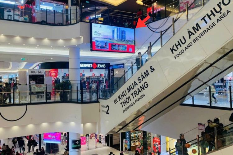 1 Panel Horizontal LED Screen Billboard at Aeon Mall Long Bien, Bo De Ward, Ha Noi City (LED escalator)