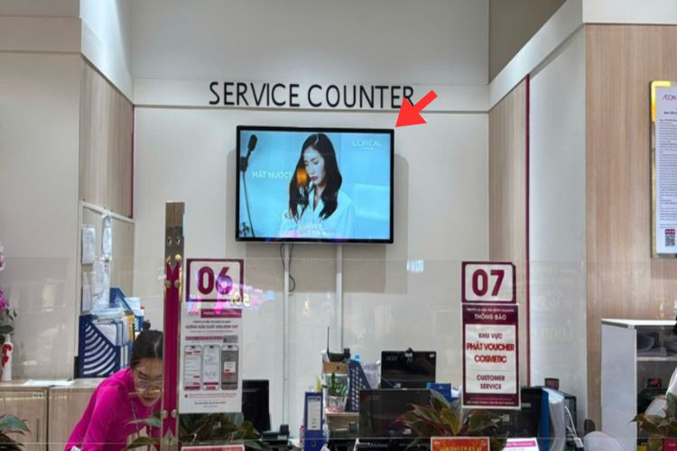Horizontal LCD Billboard at Aeon Mall Ha Dong, Tay Mo Ward, Ha Noi City