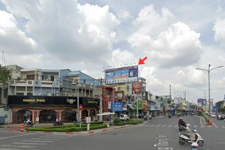 1 Panel Horizontal Wall-mounted Pano Billboard at 616 Hoang Van Thu, Tan Son Nhat Ward, Ho Chi Minh City