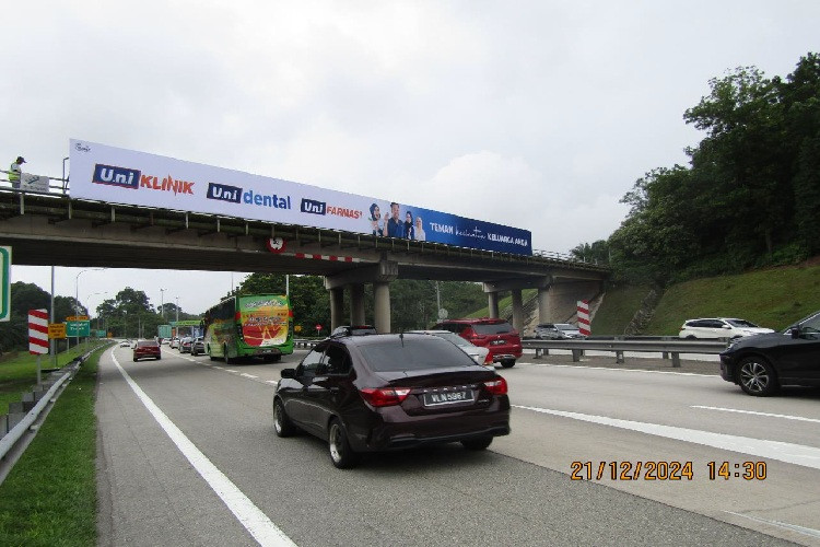 1 Sided Overhead Bridge Billboard at NSE Highway KM354, Sungkai, Perak (NB)