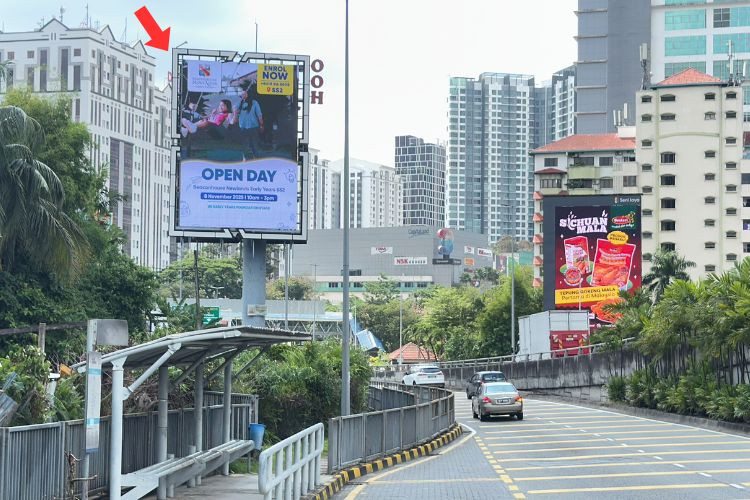 1 Sided Vertical Digital Screen Billboard at SPRINT Highway, Petaling Jaya, Selangor (near Seksyen 17 PJ)