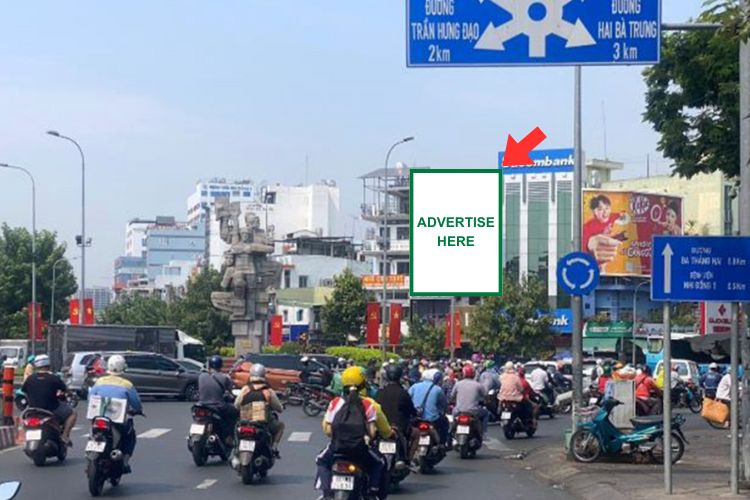 1 Panel Vertical Wall-mounted Pano Billboard at 378 Ly Thai To, Vuon Lai Ward, Ho Chi Minh City