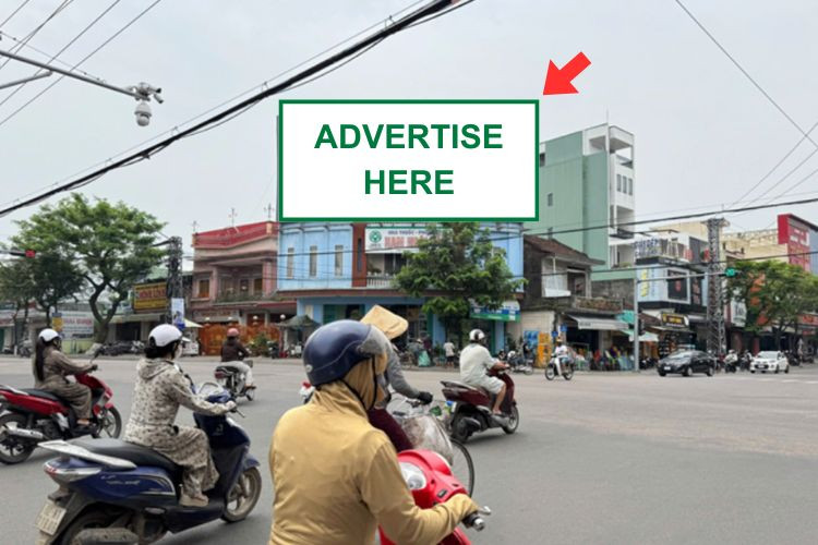 1 Panel Horizontal Wall-mounted Pano Billboard at 522 Phan Chu Trinh, Tam Ky Ward, Da Nang City