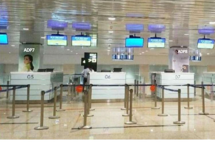 Day view - Vertical Airport LED Screen Billboard at Cam Ranh International Airport, Bac Cam Ranh Ward, Khanh Hoa