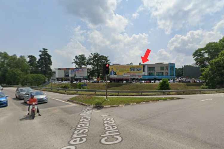 Free Standing Billboard at Persiaran Mahkota Cheras, Kajang, Selangor (towards BMC Mall)