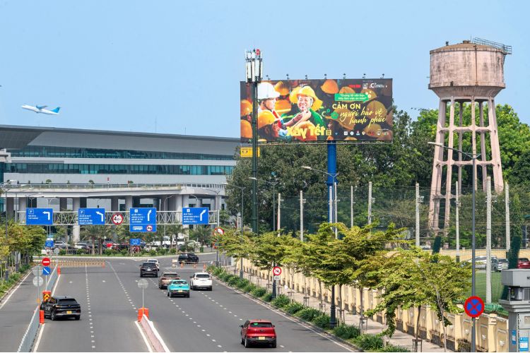 Coteccons OOH Campaign