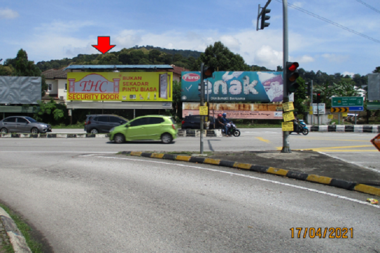 1 Panel Free Standing Billboard at Lebuhraya Selayang Kepong, Batu Caves, Kuala Lumpur (to Selayang Mall)