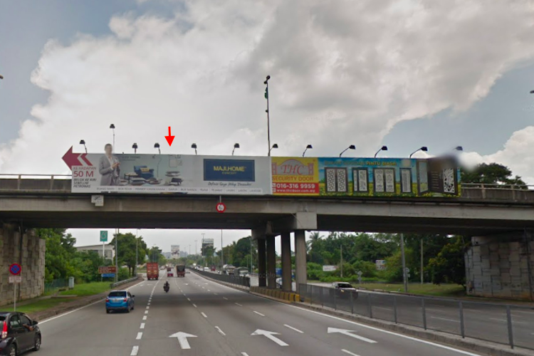 1 Sided Overhead Bridge Billboard at Putra Height Flyover, Subang Jaya, Selangor