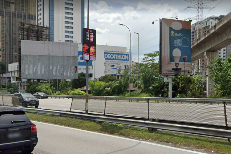 1 Sided Minipole Billboard at Federal Highway, from Menara Axis, Wisma LYL, PJ Hilton, PJ 8 Building, Armada Hotel, Station LRT Asia Jaya / Taman Jaya (B), Selangor