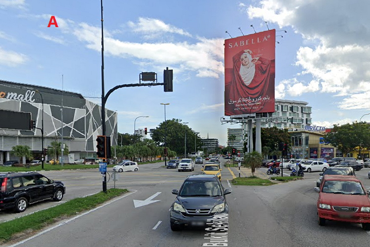3 Sided Vertical Unipole Billboard at Jalan Tun Ismail, Kuantan, Pahang (near Gio Mall & UTC Kuantan)