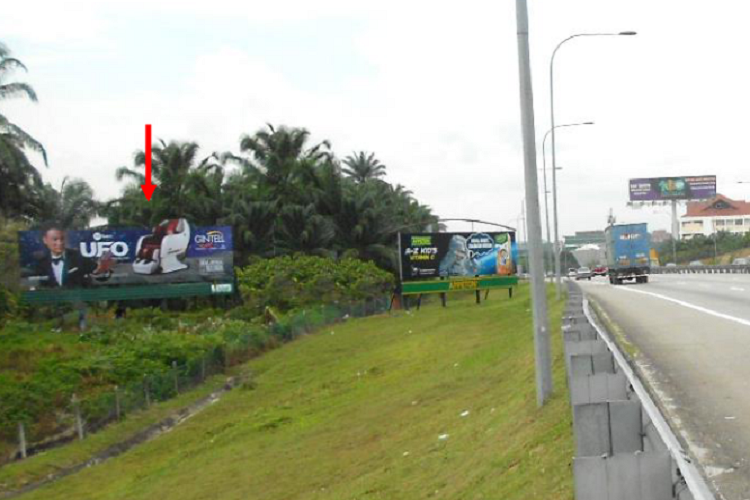 1 Panel Free Standing Billboard at NSE KM 301.1, Bandar Baru Bangi, Selangor (SB)