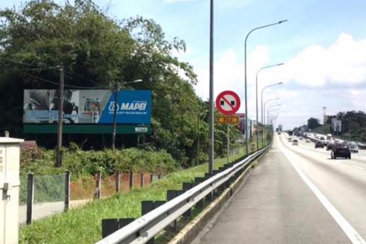 1 Sided Free Standing Billboard at NSE KM 270.7, Labu, Negeri Sembilan Kuala Lumpur towards Seremban Interchange