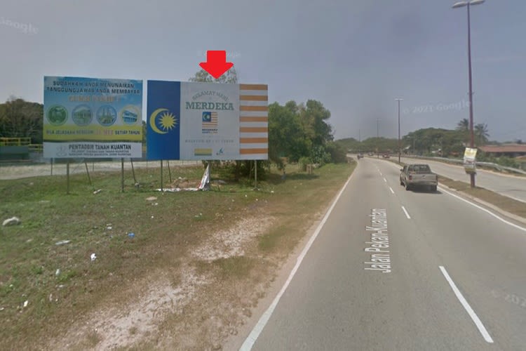 1 Panel Horizontal Spectacular Billboard at Jalan Tanjung Lumpur, Kuantan, Pahang (to Jambatan Tanjung Lumpur)