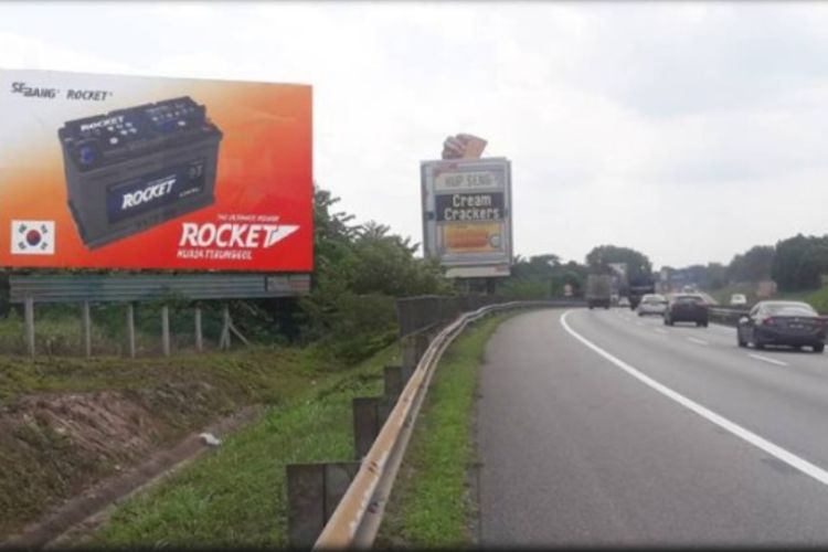 1 Sided Spectacular Billboard at North South Expressway KM86.0, Ayer Hitam, Johor