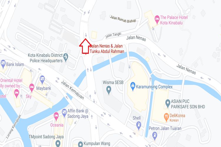 Traffic Light Intersection of Jalan Tunku Abdul Rahman & Jalan Nenas, Sabah