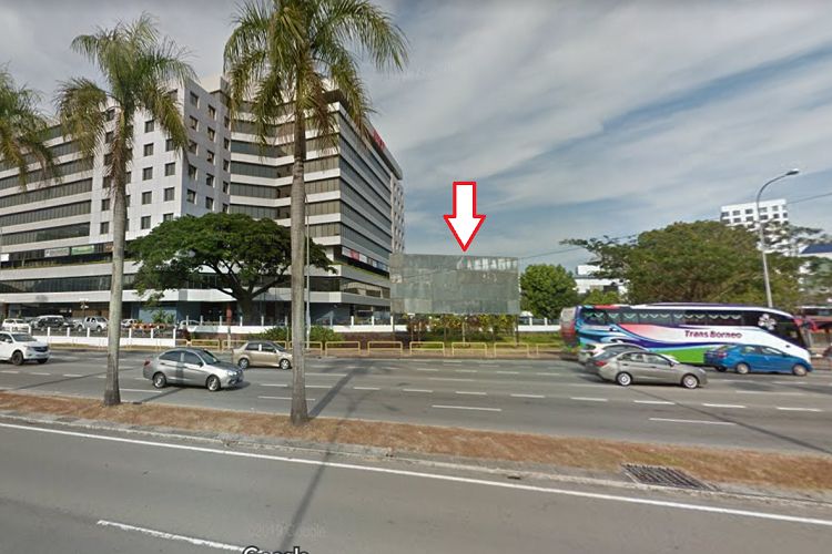 Jalan Tuanku Abdul Rahman in front of Complex KUWASA, Sabah