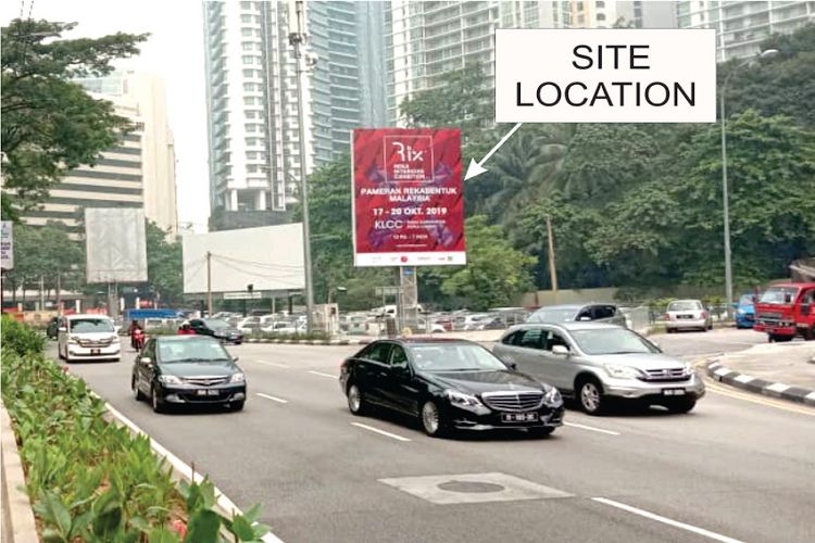 1 Panel Vertical Minipole Billboard at Jalan Ampang, Kuala Lumpur (near Tapak Urban)