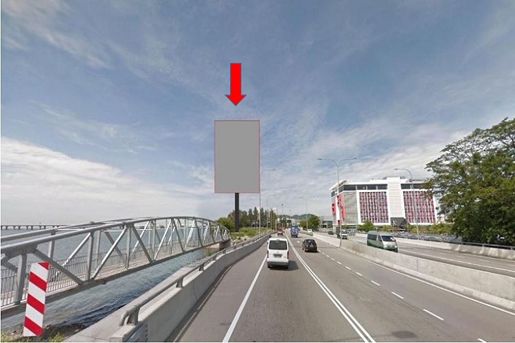 Tun Dr. Lim Chong Eu Highway in Penang Island (BA), Penang