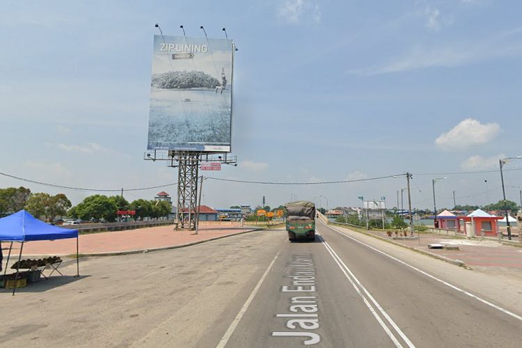 Jalan Endau near jetty, Pahang