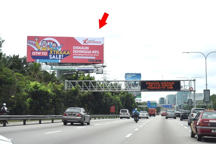 Federal Highway (near Kelab Golf Subang), Selangor