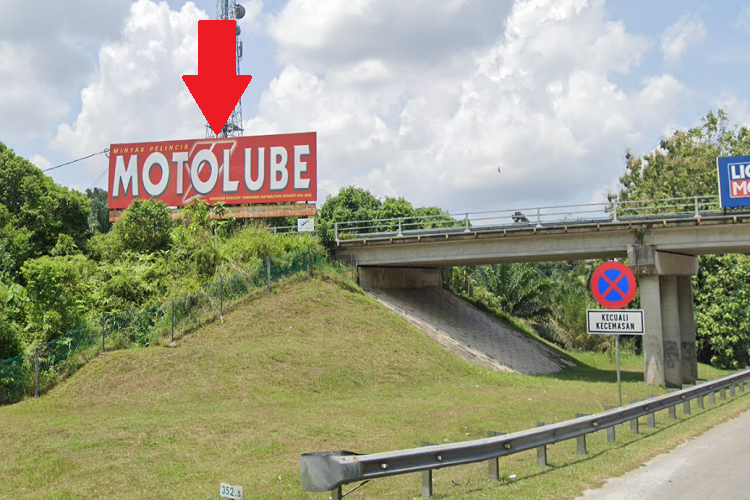 1 Sided Free Standing Billboard at NSE Highway KM352.25, Sungkai, Perak (to Sungkai Interchange)
