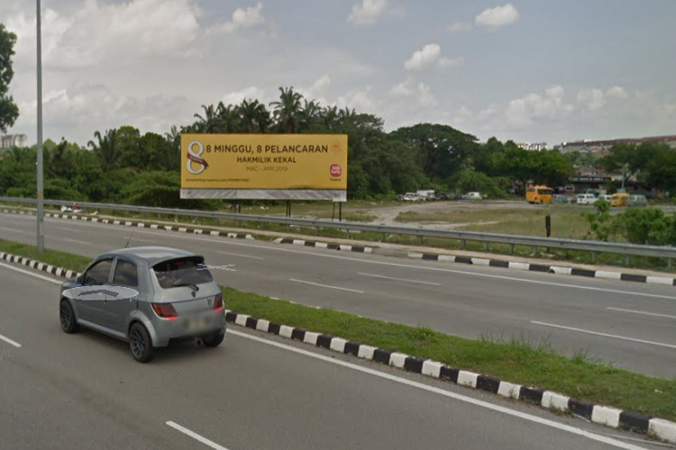 1 Sided Free Standing Billboard at Persiaran Bangi, Kajang, Selangor (near Sungai Langat)