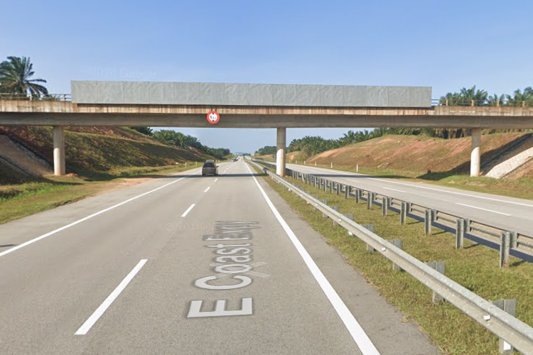 Lebuhraya Pantai Timur from Cenih to Chukai, Chukai, Terengganu