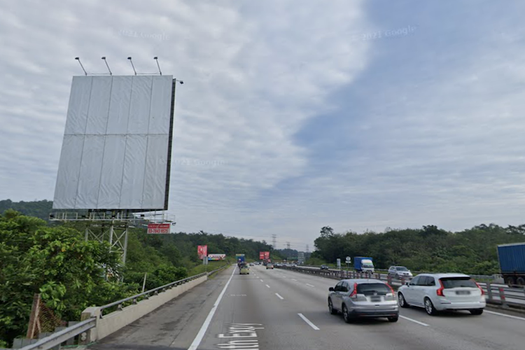 2 Sided Vertical Unipole Billboard at North-South Expressway KM433, Rawang, Selangor (near Sungai Buaya interchange)