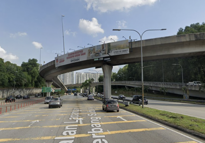 Jalan Lapangan Terbang, Subang, Selangor (towards PJ)