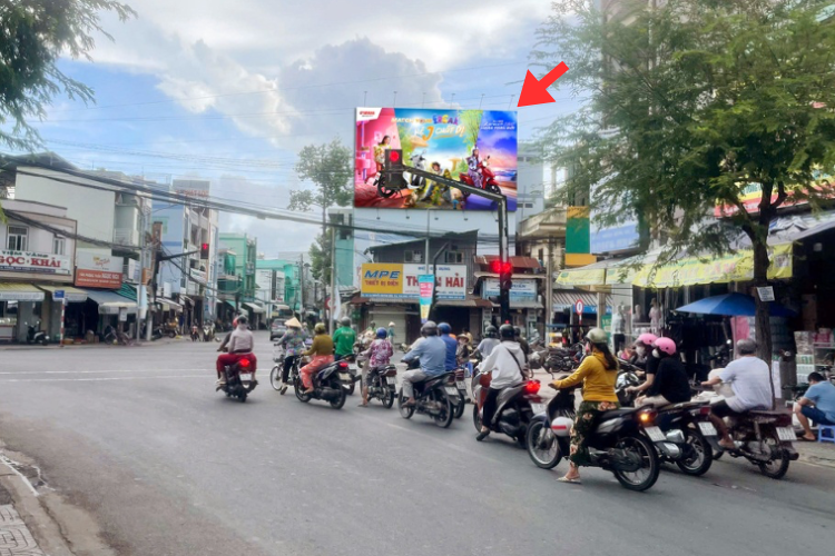 Day view -  Horizontal Wallscape Billboard at 34 Nguyen Huynh Duc, My Tho Ward, Dong Thap