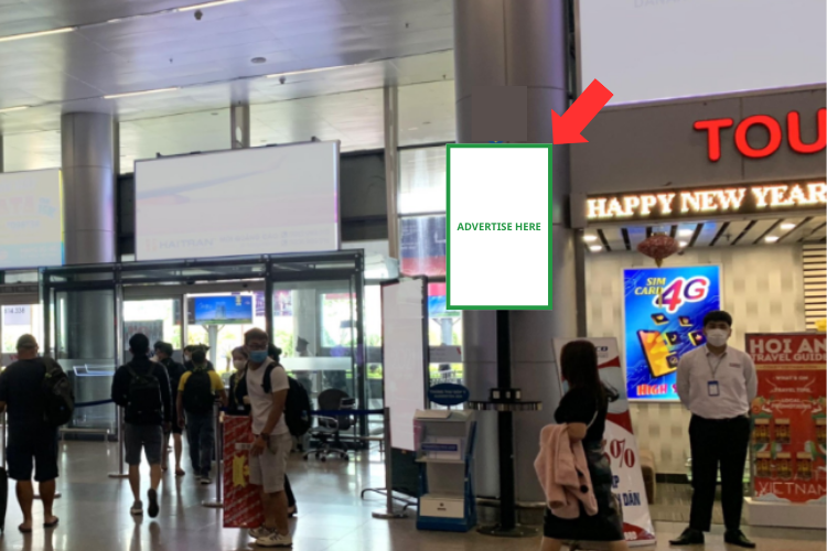 9 Panel Vertical LED Column Cladding Billboard at Da Nang International Airport, Hoa Cuong, Da Nang City (Battery Charging Areas)